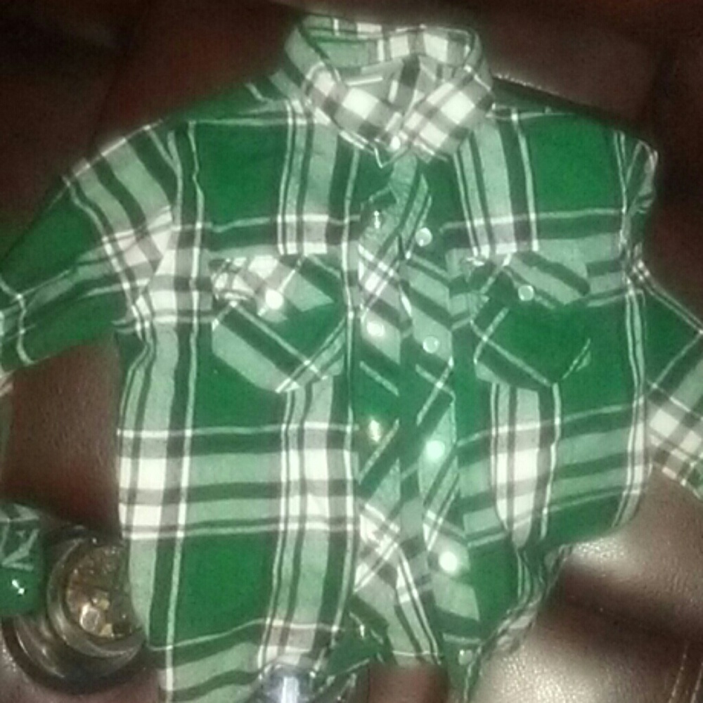 5t boys button shirt